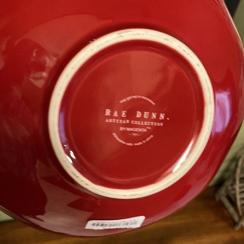 NEW!!  RAE DUNN LARGE CERAMIC SANTA'S COOKIES SANTA BELT BOWL